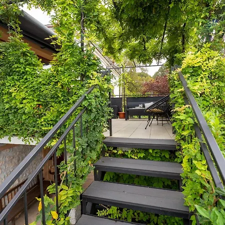 Appartement 2 Bedroom Cozy In Poreč