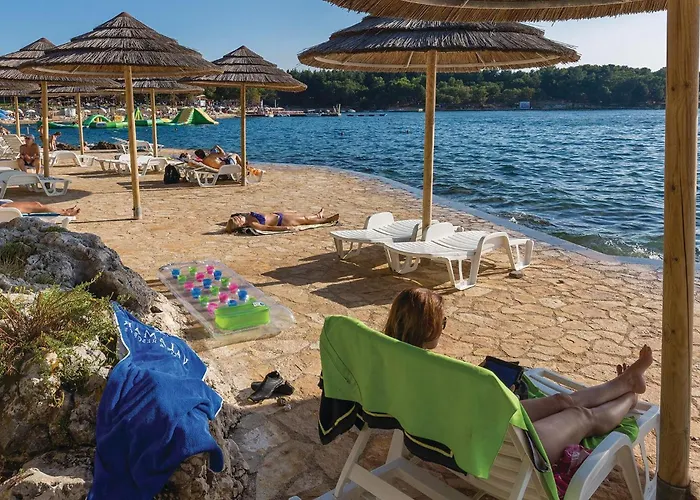 2 Bedroom Cozy In Appartement Poreč