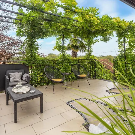 Daire 2 Bedroom Gorgeous In